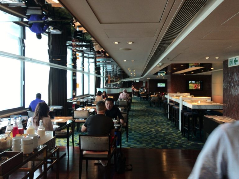 エギゼクティブランジ1