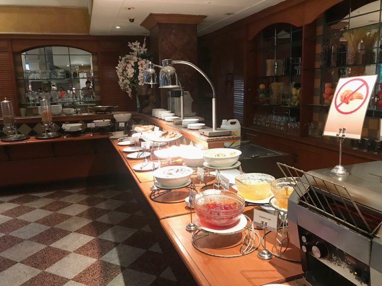 朝食 ホットミール パン1