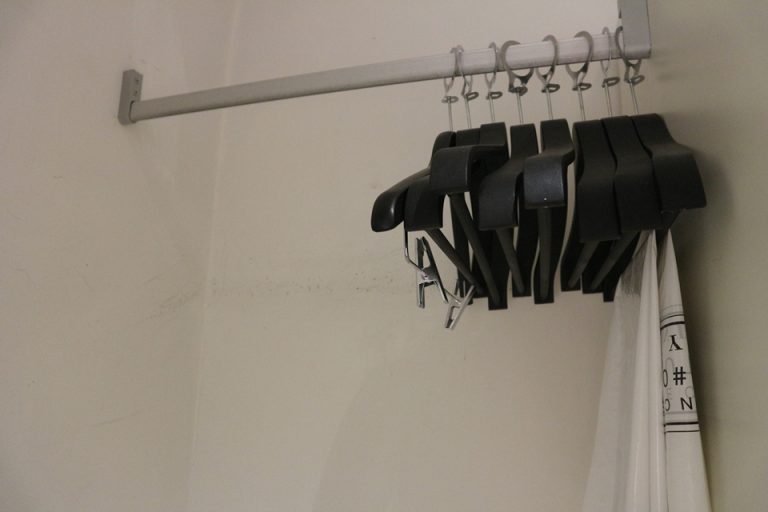 クローゼット ハンガー