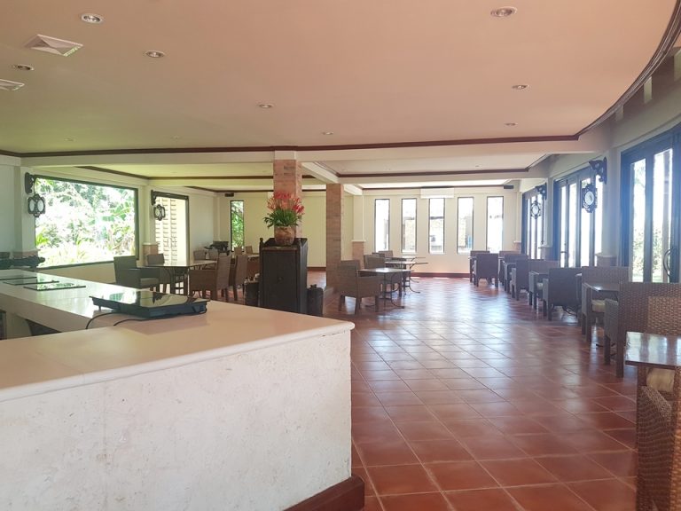 レストラン:朝食(撮影時は時間外) (1)