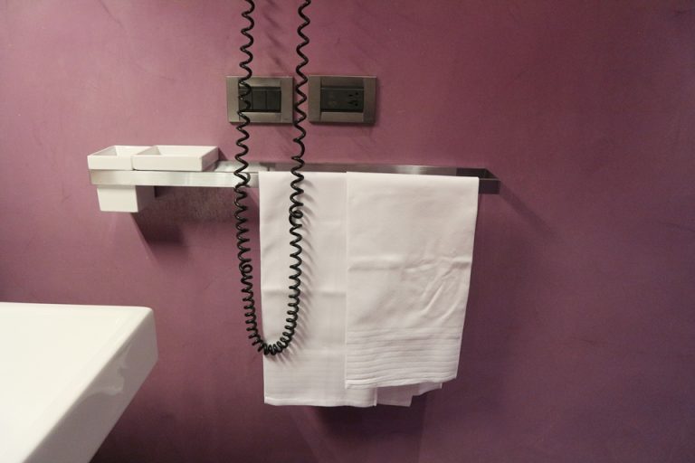 洗面台 横 タオル