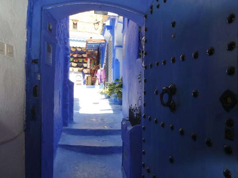 エントランス内観