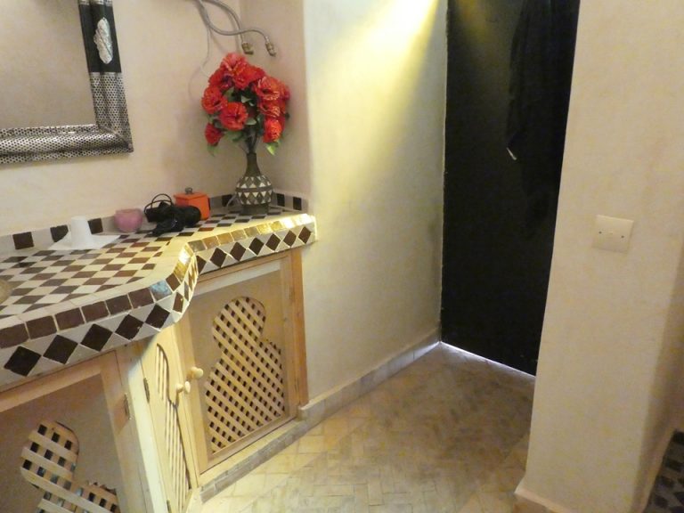 バスルーム内から入り口