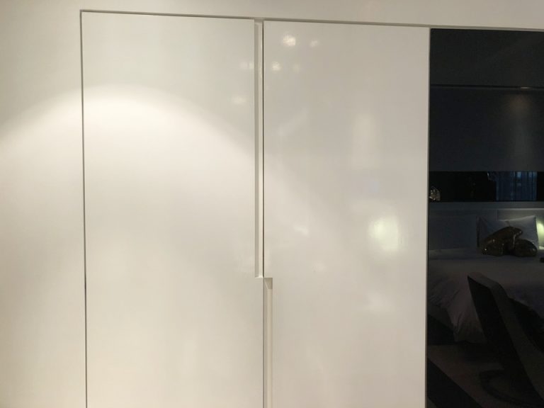 クローゼット(閉じた状態)