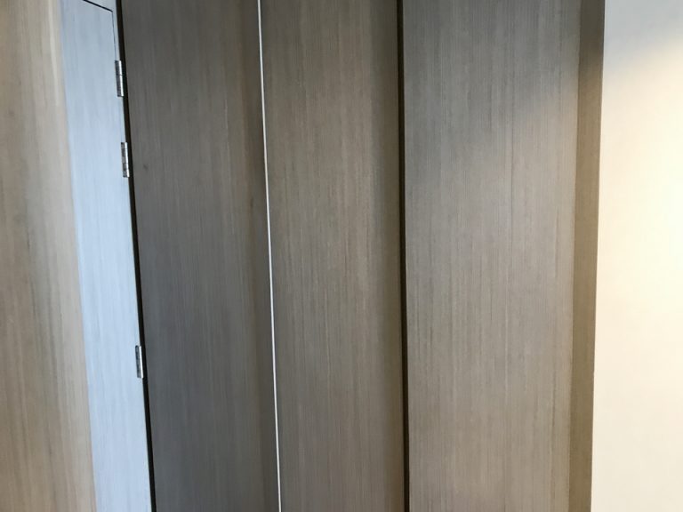 クローゼット外側2