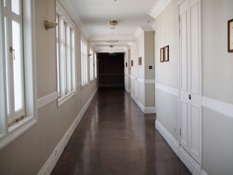 客室階廊下全体