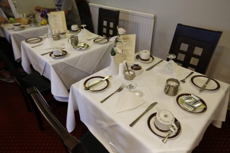 朝食テーブル_7752