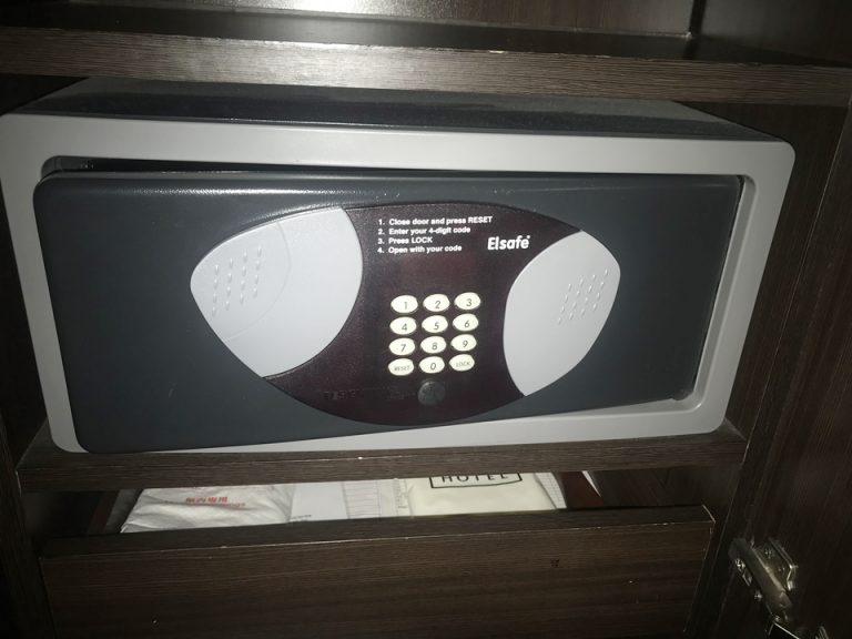 セーフティボックス外