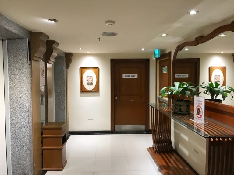 客室階 エレベーターホール1