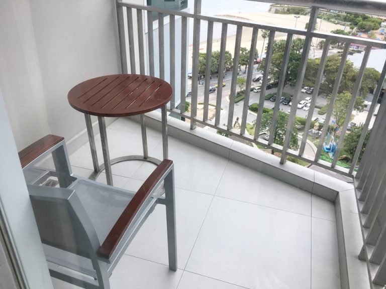 バルコニー・テラス