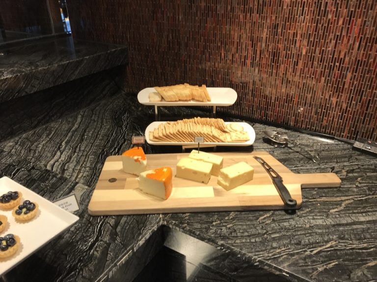 エギゼクティブランジ ディナービュッフェ7