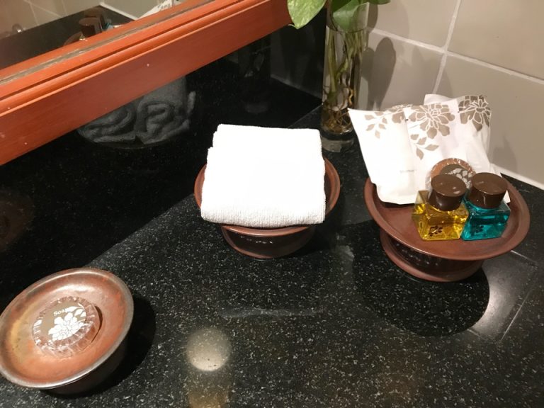 洗面台周り アメニティ2