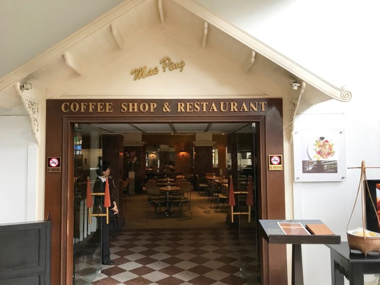 レストラン入り口6