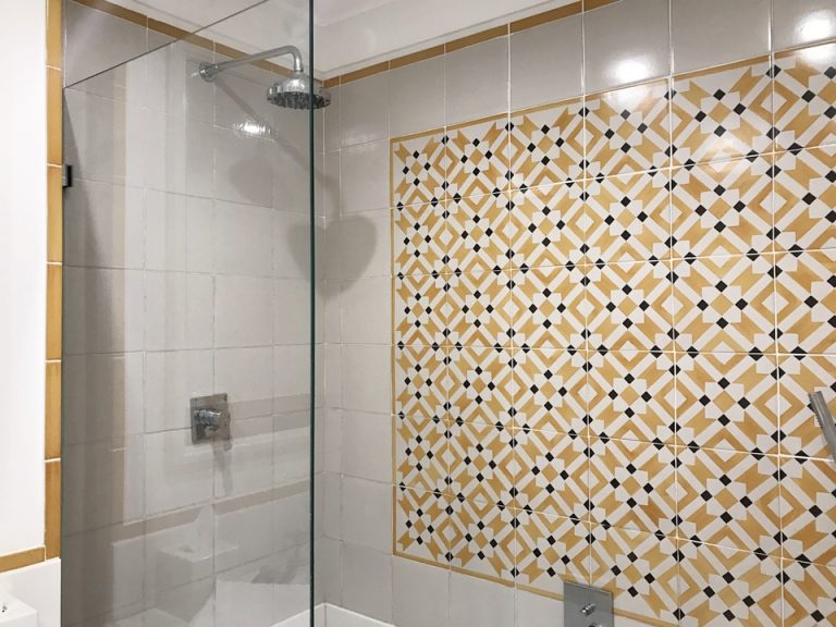 シャワー&バスタブ