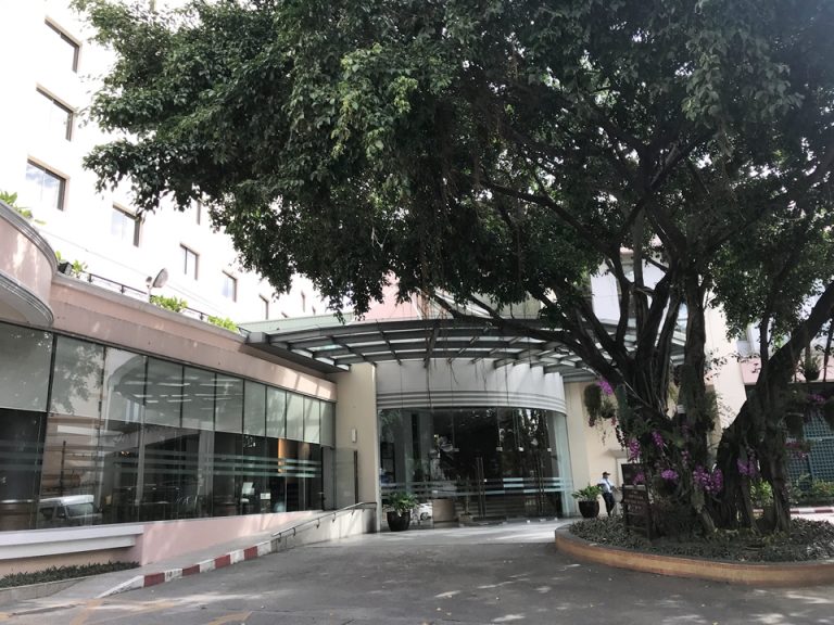 エントランス外1