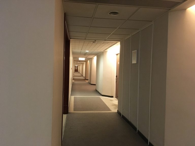 廊下