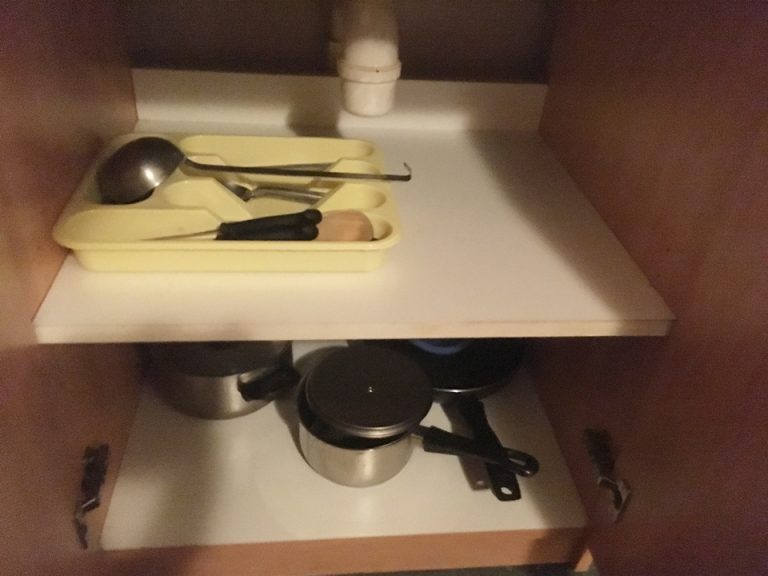 キッチン棚