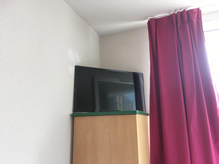 テレビ