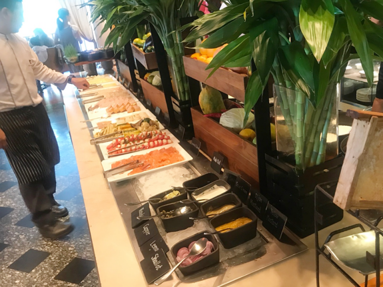 レストラン_朝食.JPG (1)