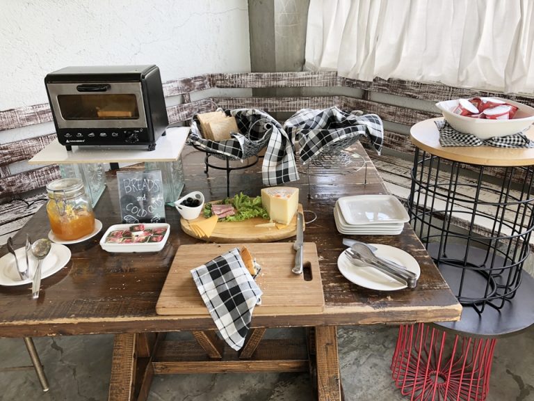 ビュッフェ形式 (1)