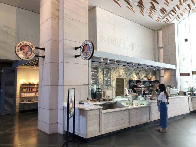 ロビーにホノルルコーヒーが入っています。