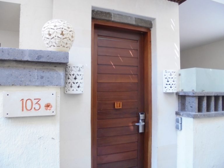 103に滞在いたしました