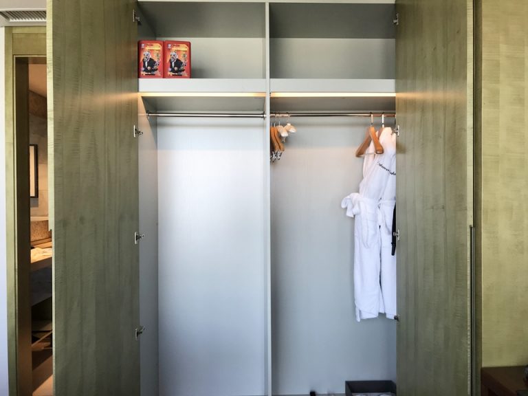 クローゼットは大容量で使いやすい