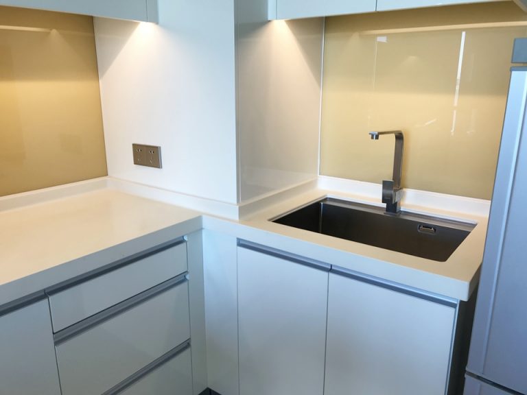 キッチンスペースはかなりの充実度