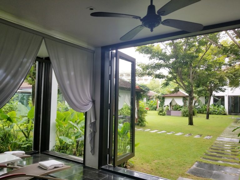 スパからガーデンを見た角度です。