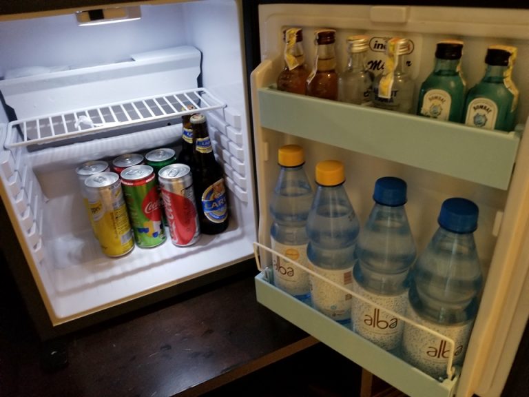 中にはドリンクがたくさんありました。