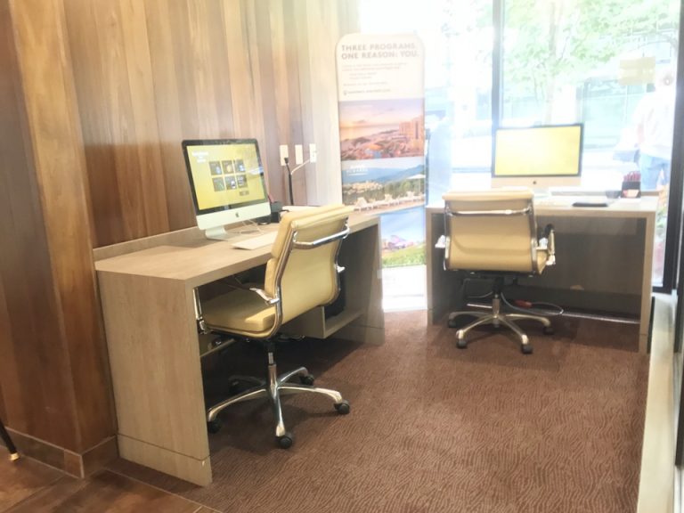 オフィスコーナー