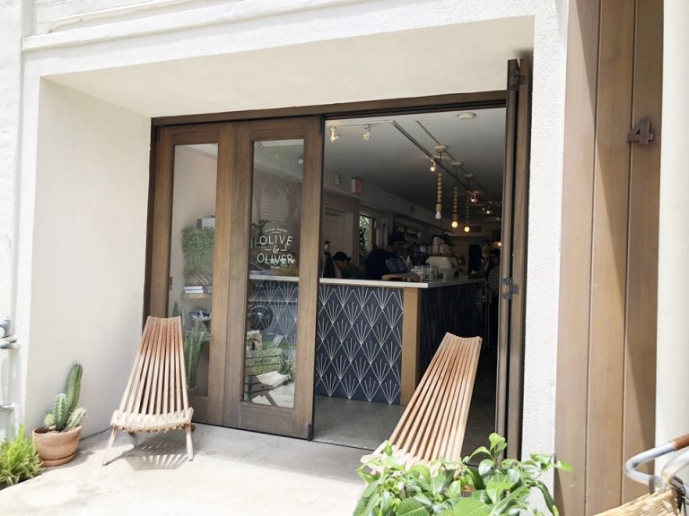 併設されているショップ、Olive&Oliverです。