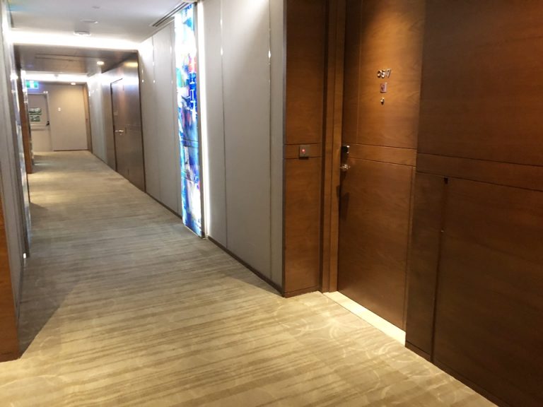 客室廊下