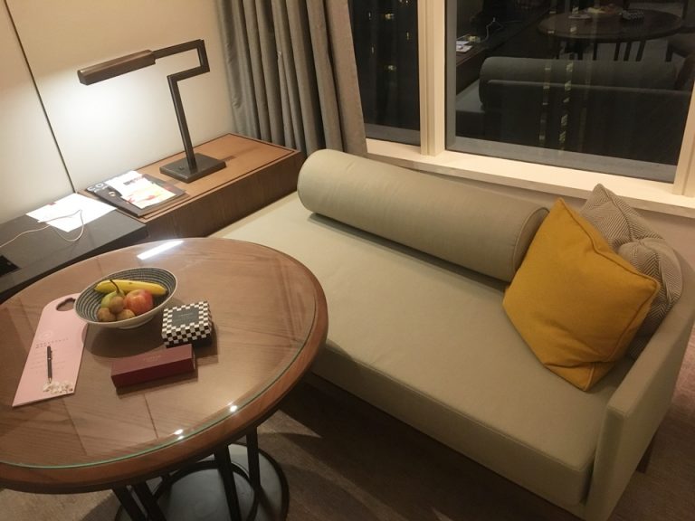 ソファスペース