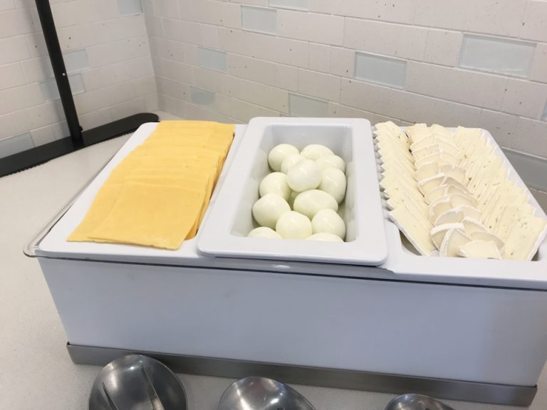 他のマリオットではみかけないチーズコーナー