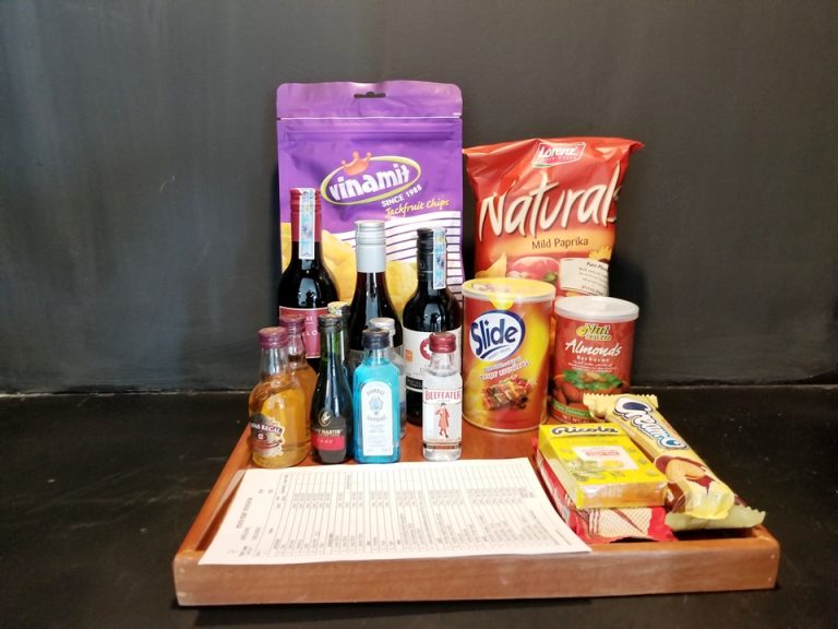 スナックバーには大好きなジャックフルーツのチップスが!