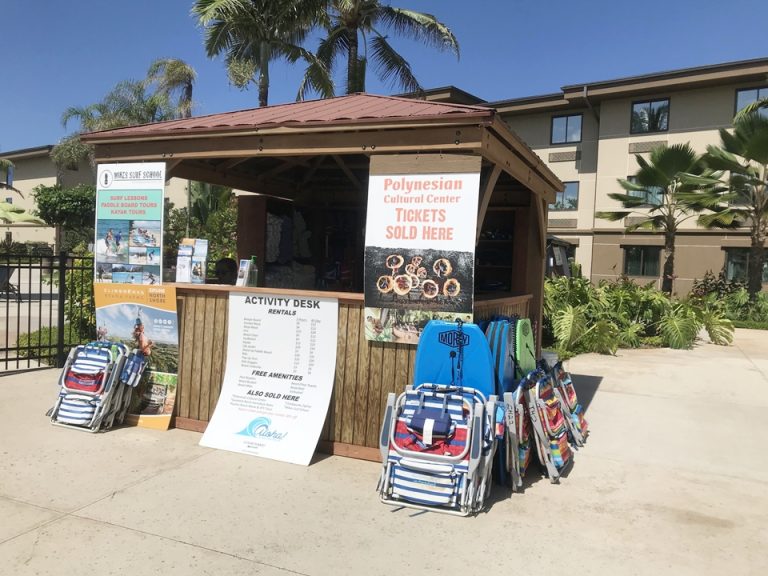 プール前レンタルゾーン