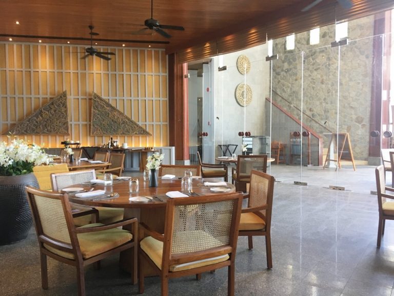 サンセットカフェ