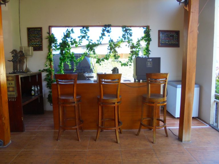 こちらのカウンターではカフェ利用も可能です