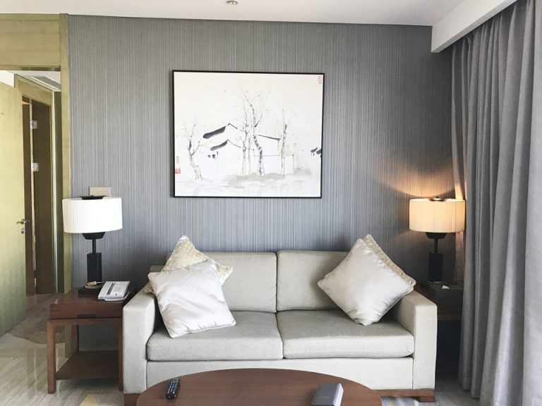 リビングスペースのソファ