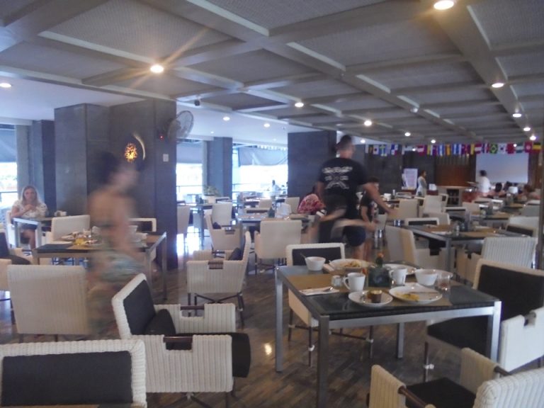 レストラン館内風景2