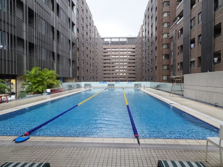 プール_3コース