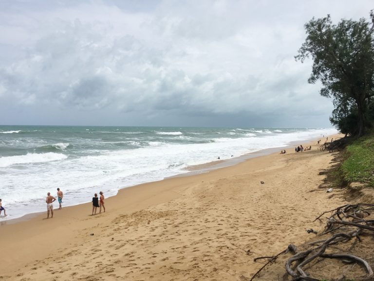 ビーチ・プール_ホテル目の前のビーチ