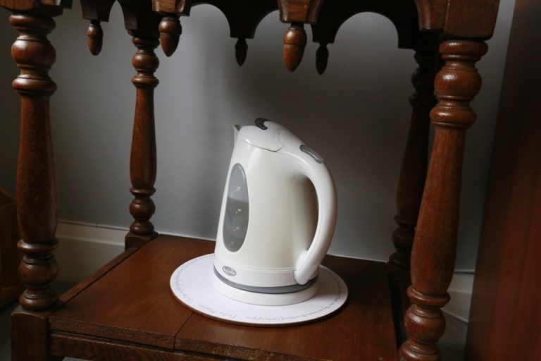 電気ポット_8399