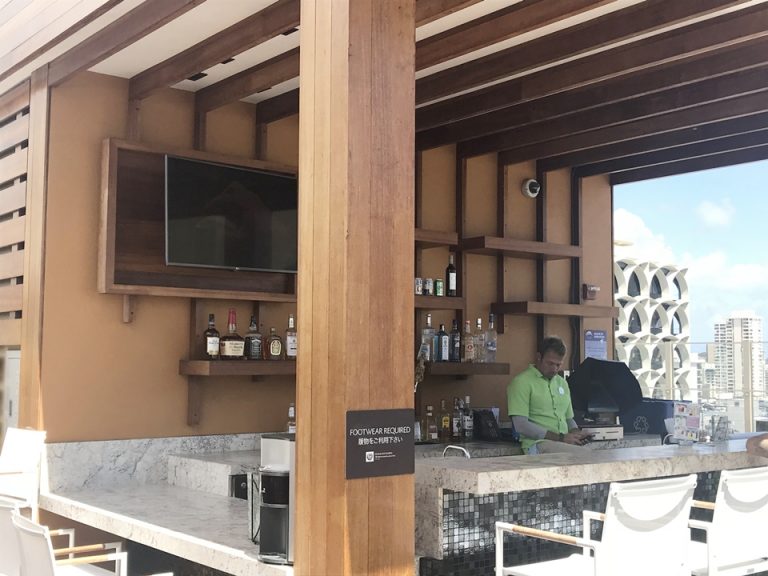 プールサイドバー2