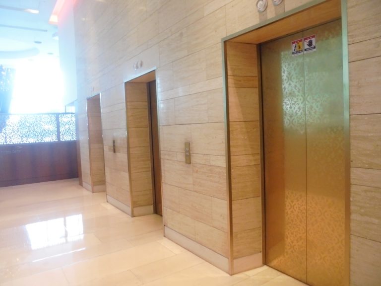 エレベーターホール