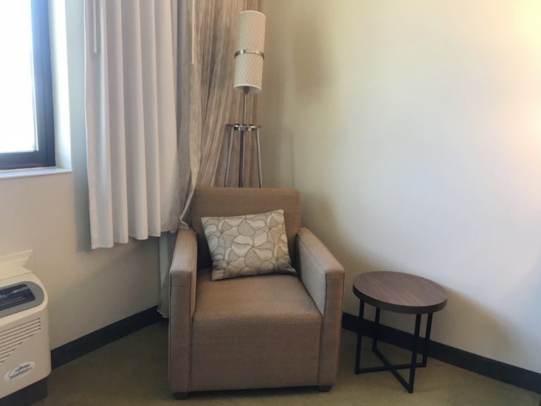 ソファーチェア