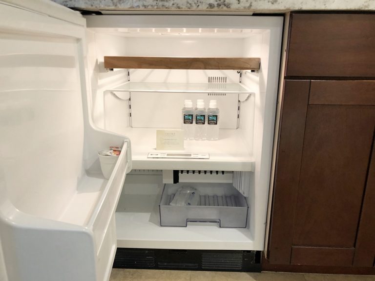 冷蔵庫開けた状態