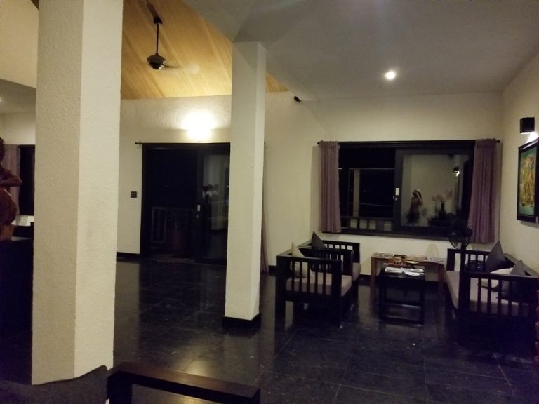 スパ内の待ち合いスペースです。