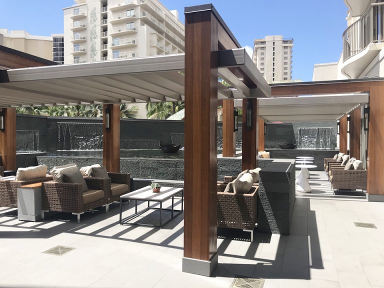 カフェテラス席 常時使用可能